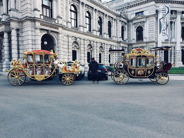 This is royal horse carriage with Electric power driving in Europe taken by Royal E-car tour